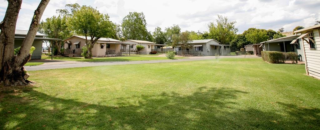 אלבורי Lake Hume Resort מראה חיצוני תמונה