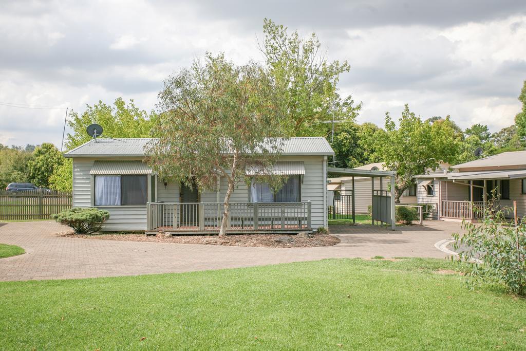 אלבורי Lake Hume Resort מראה חיצוני תמונה